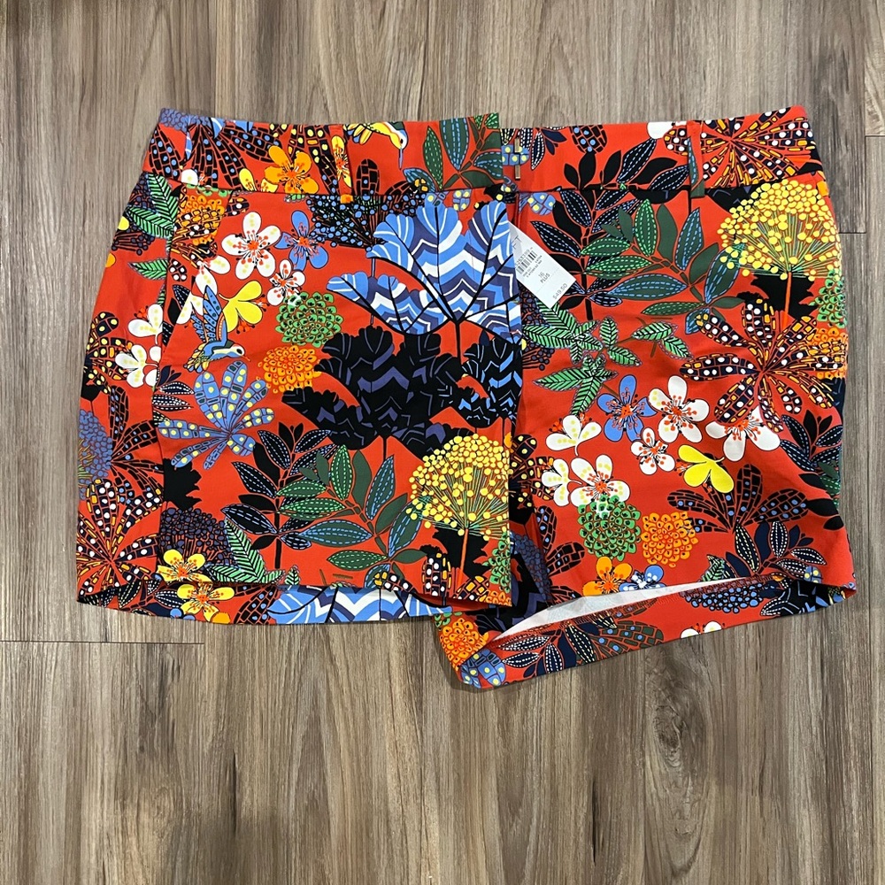 NWT Loft plus Tropical Shorts 4” inseam Size 16